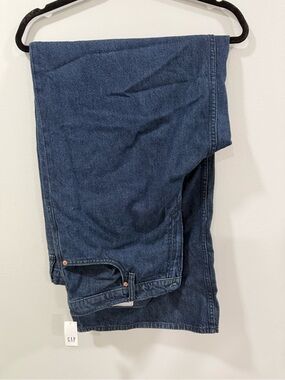 GAP Women’s wide leg Indigo Denim Jeans